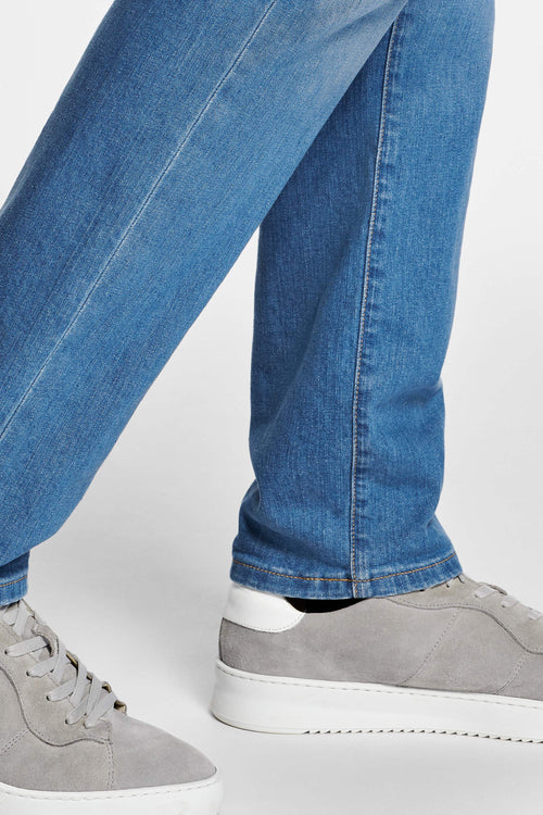 Carlos * Jeans