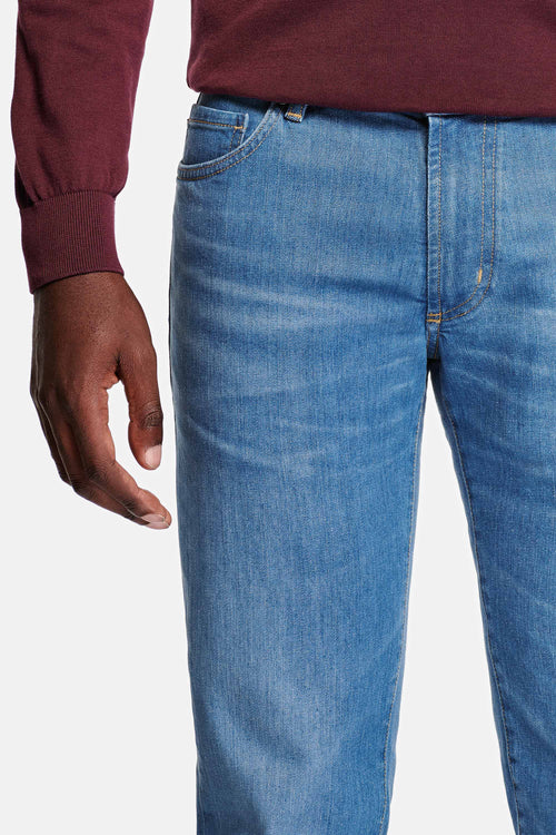 Carlos * Jeans