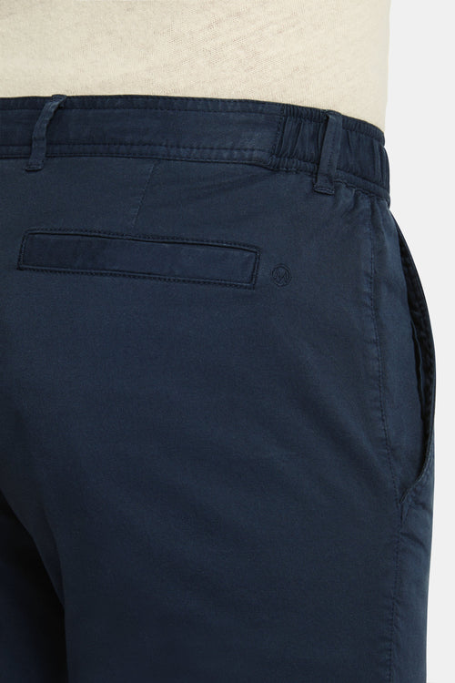 Cosmics * Chinos